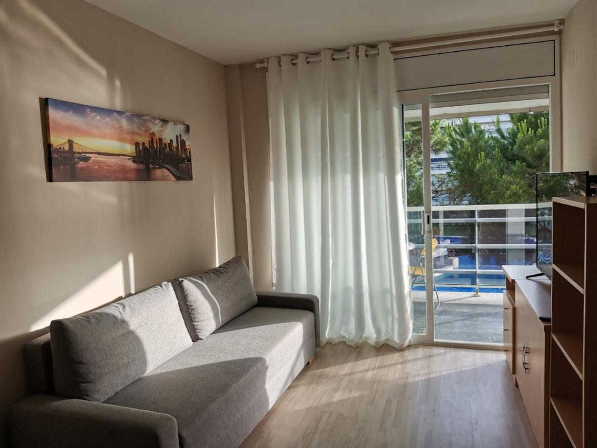 Apartment Near The Sea In Blanes Ngoại thất bức ảnh